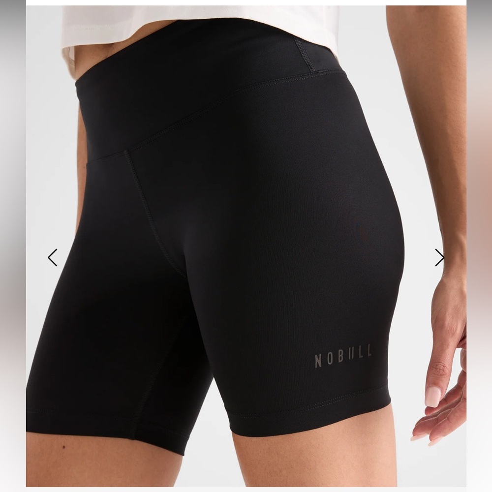 Women's High-Rise Sleek Short 6"